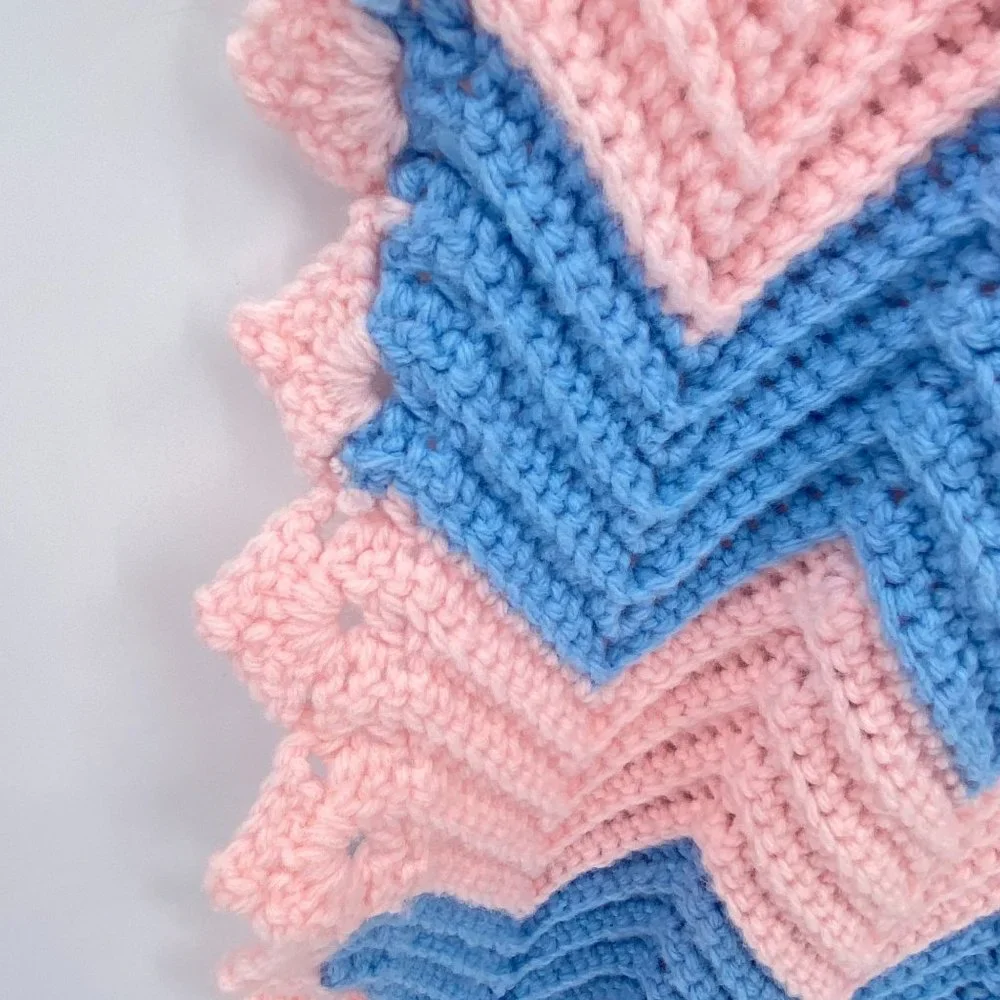 Hand Crochet baby crib stroller blanket pink‎ blue Rectangle scalloped edge